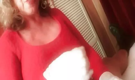 الشعر افلام سكس مصري محارم الأحمر الفجوة بين غمضة عين