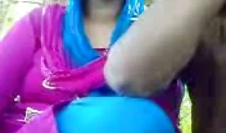 (ط)الفتيات الساخنة افلام سكس محارم مصري في ضيق اللباس الداخلي والجوارب