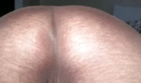 Tinka وهي الكرة افلام سكس امهات مصرى يلعق