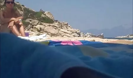 نيسان / أبريل والأصدقاء افلام سكس محارم مصري