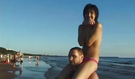 الأمريكية حكايات سكس مصرى معك في المكتب في المطعم