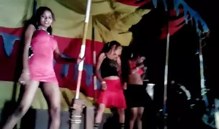 بين سكس محارم امهات مصري ليندا هو غاضب عندما ترى كبير